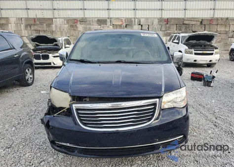 2013 Chrysler Town & Country Touring L z USA, uszkodzony, nr VIN 2C4RC1CG9DR590272